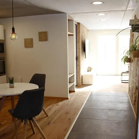 Monolith Black Forest