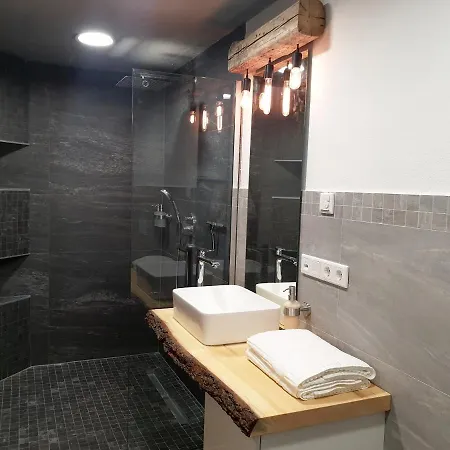 Monolith Black Forest *