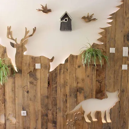 Monolith Black Forest דירה