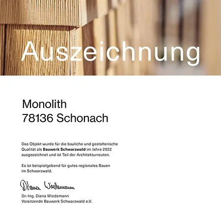 Monolith Black Forest סכונאץ'