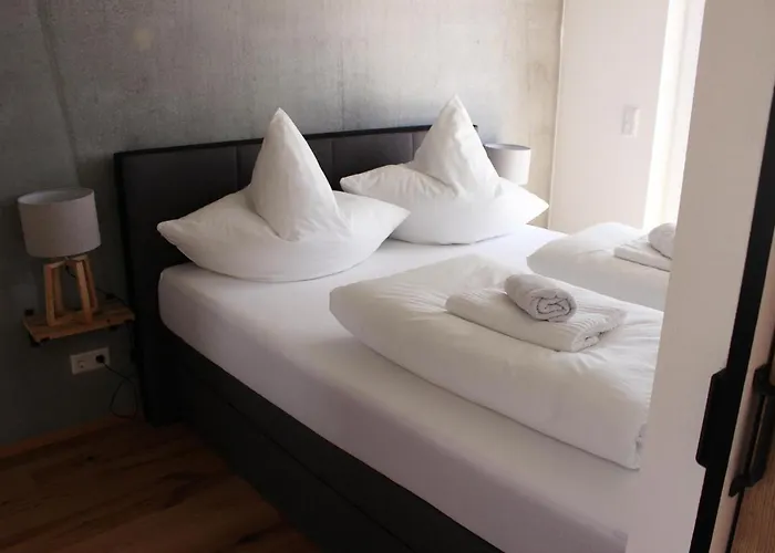 Monolith Black Forest *